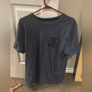 nice men's XL t shirt